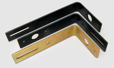 Picture of signal head mounting brackets